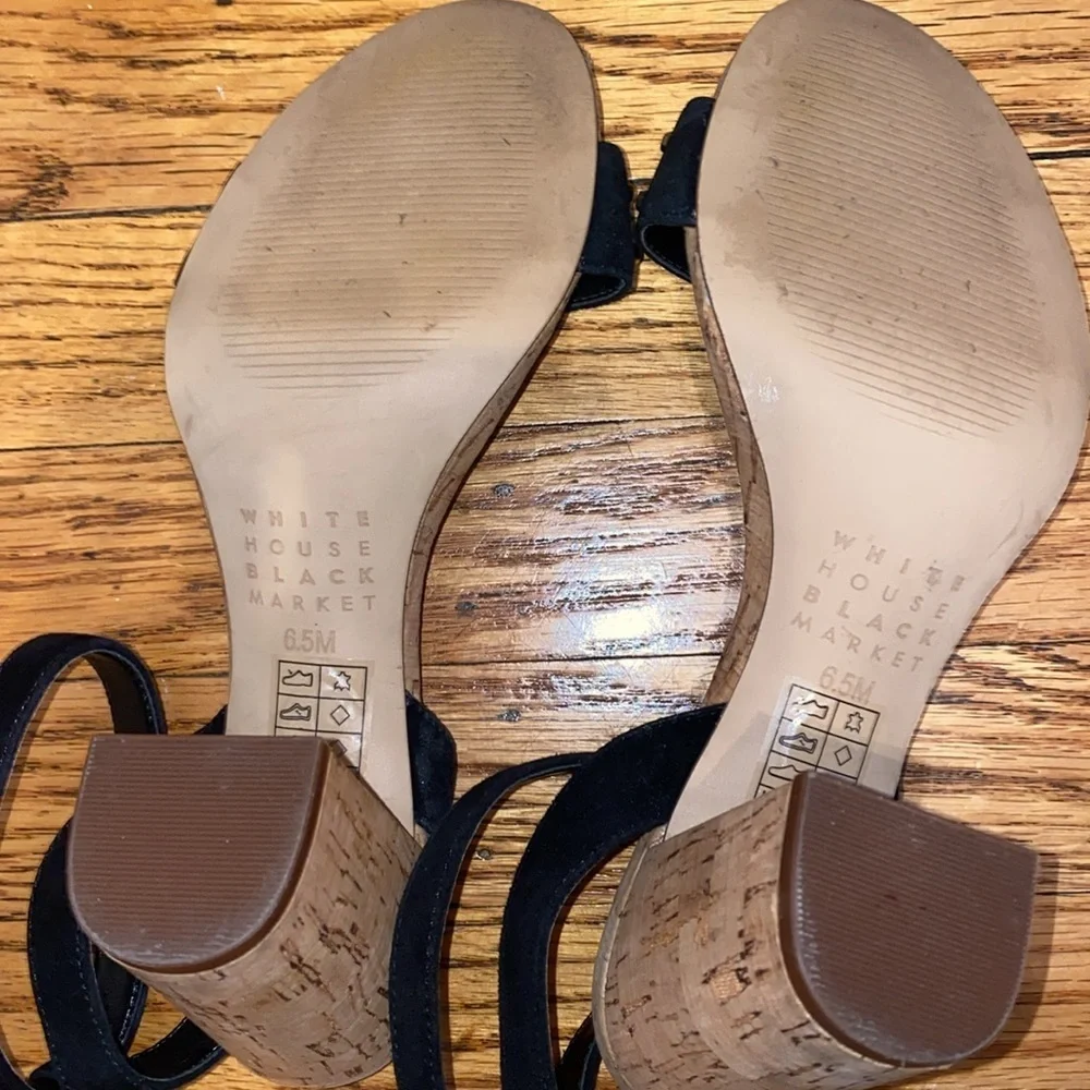 White House black market size 6.5 studded heels